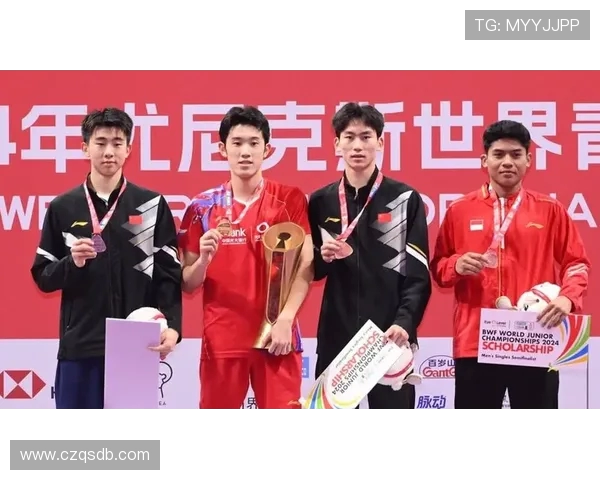 全运会羽毛球决赛激战正酣 国羽强势包揽男女单打冠亚军 全运会羽毛球决赛激战正酣 国羽强势包揽男女单打冠亚军