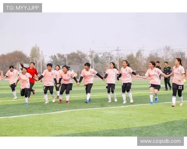 绿茵逐梦激情碰撞见证足球魅力与荣耀时刻