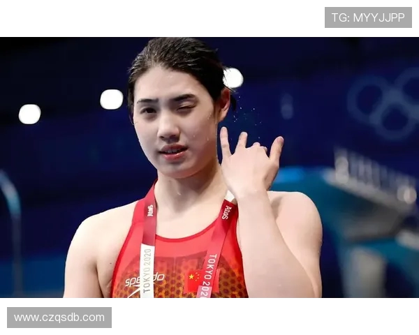 从高空跃入水花之间探寻跳水运动的力量美感与心理挑战 从高空跃入水花之间探寻跳水运动的力量美感与心理挑战