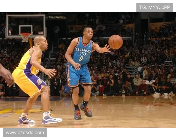 小牛队与雷霆队激战11月11日精彩对决全场回顾与分析