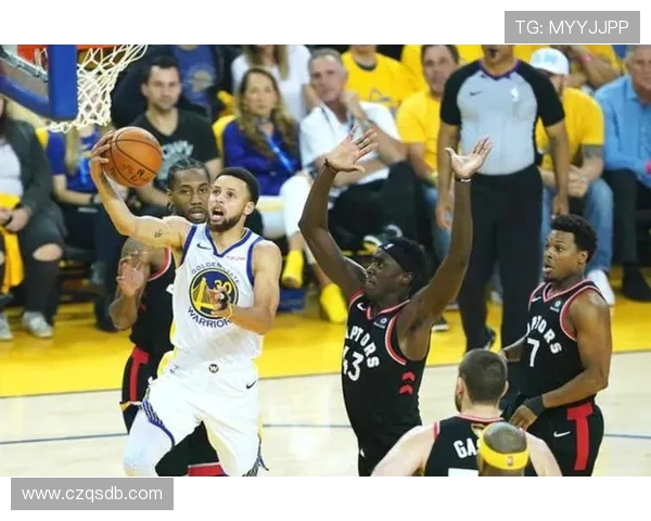 广东深圳半决赛精彩回放赛场瞬间与战术分析全记录